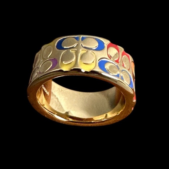 NWT COACH Ring 7 Quilted Signature C Logo Enamel
Ring Band Gold Multicolor - Picture 3 of 5